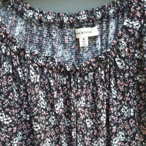 Max Studio Black Floral Print Tiered Peasant Dress size Medium - Picture 7 of 11